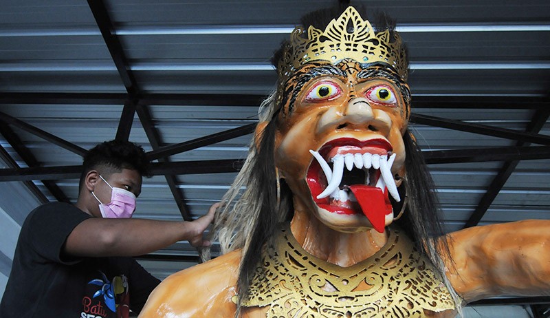 Melihat Pembuatan Ogoh-Ogoh Jelang Hari Raya Nyepi - Bagian 3