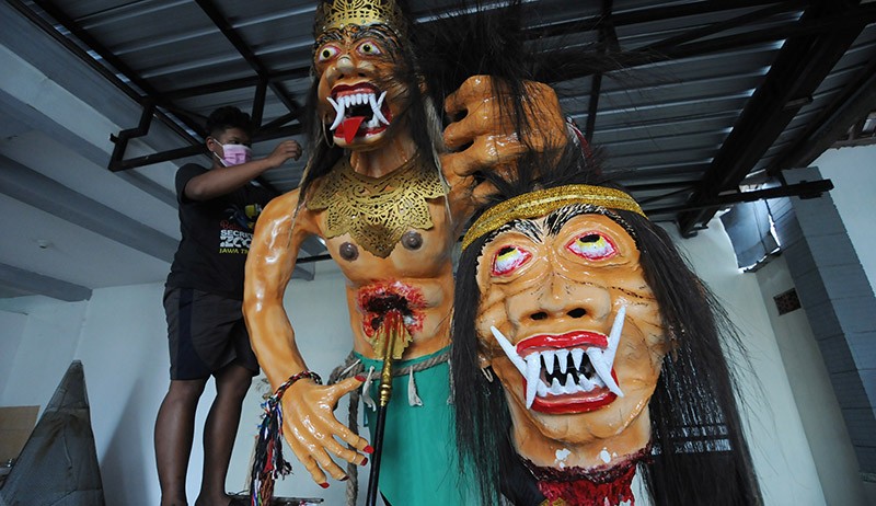 Melihat Pembuatan Ogoh-Ogoh Jelang Hari Raya Nyepi - Bagian 2