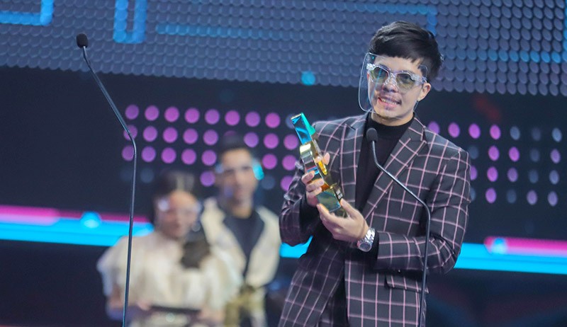 Aurel Raih Gelar Celebrity of The Year TikTok Awards Indonesia  - Bagian 1