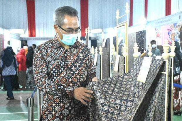  Keren, 2 Perajin Batik Nitik Asal Jetis Ini akan Demo Membatik di Dubai