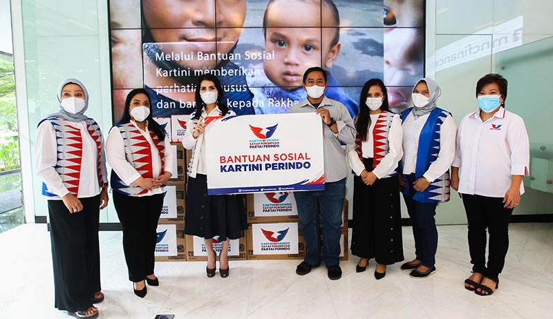 Kartini Perindo Berikan Santunan kepada Balita Penderita Tumor Pipi - Bagian 1