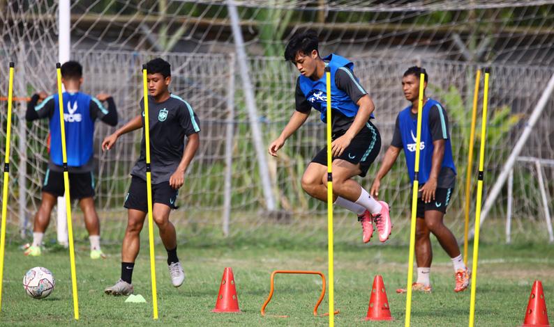 Tim Pelatih PSIS Genjot Fisik Pemain sebelum Libur Nyepi