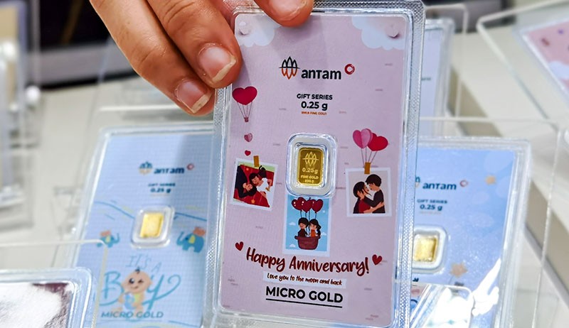 Kado Zaman Now, Emas Batangan Dilengkapi Kartu Ucapan - Bagian 1
