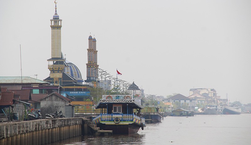Kabut Asap Mulai Selimuti Kota Pontianak akibat Karhutla - Bagian 2