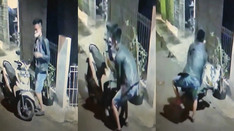 Nekat, Pelaku Curanmor Gotong Motor di Andir Bandung, Aksinya Terekam CCTV