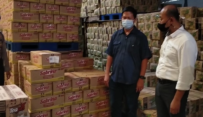 Minyak Goreng Stok Lama Mendadak Numpuk di Indramayu, Dijual dengan Harga Baru