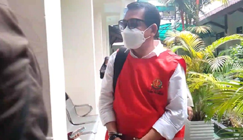 Dekan Fisip UNRI Divonis Bebas Tak Terbukti Lecehkan Mahasiswi