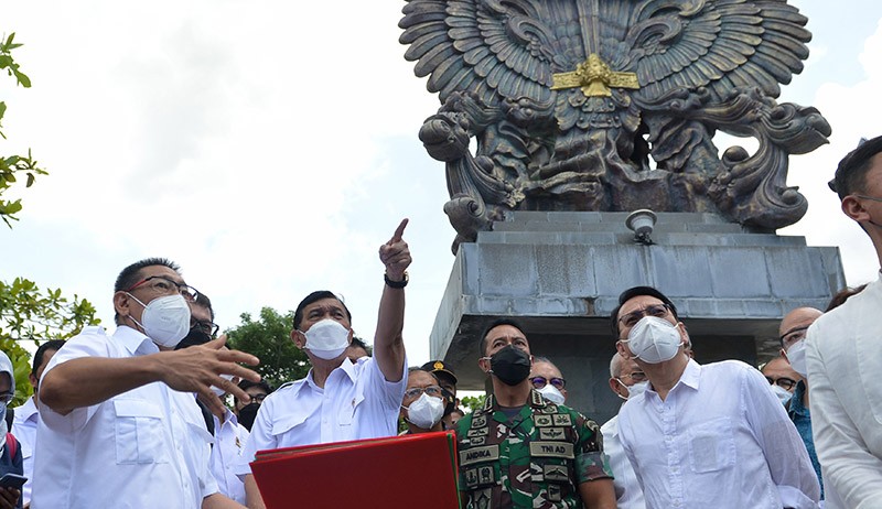 Menko Luhut dan Menko Mahfud Cek Kesiapan Lokasi KTT G20 di Bali - Bagian 2