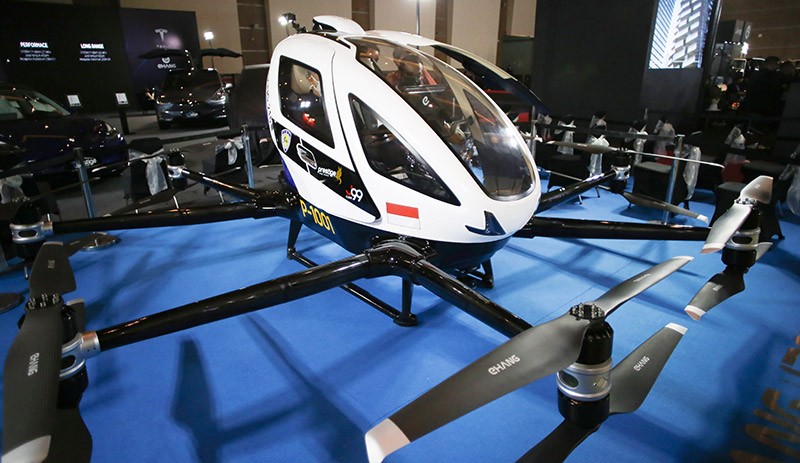 Penampakan Mobil Terbang Mejeng di Pameran Otomotif IIMS Hybrid 2022 - Bagian 1