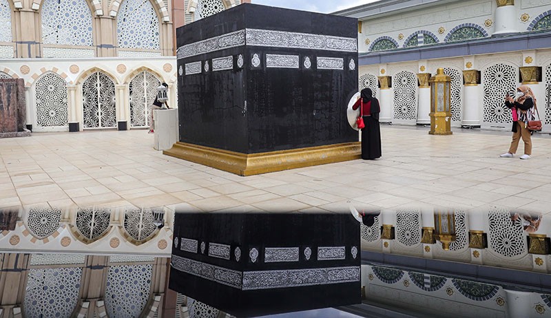 Melihat Miniatur Ka'bah di Pusat Perbelanjaan Jakarta - Bagian 2