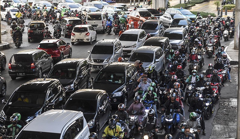 Begini Kemacetan Lalu Lintas Jakarta saat Jam Pulang Kerja - Bagian 1
