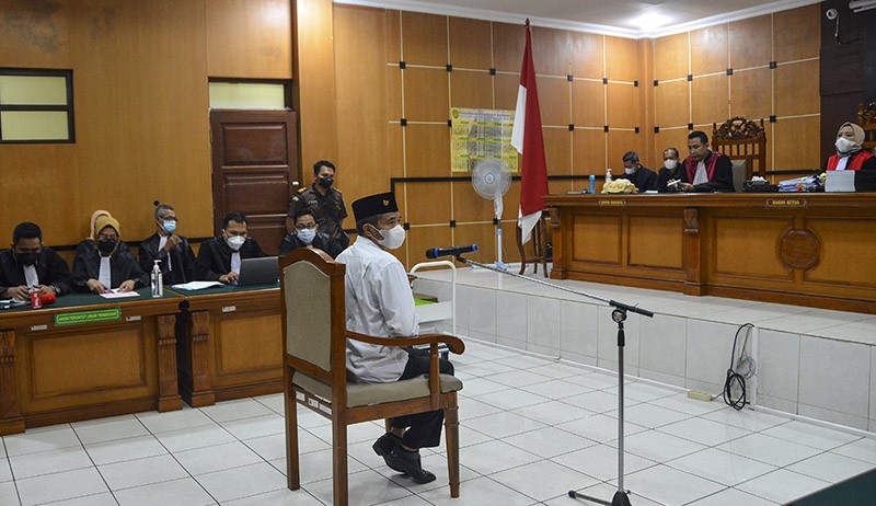 Ekspresi M Kace Divonis 10 Tahun Penjara Kasus Penistaan Agama - Bagian 3