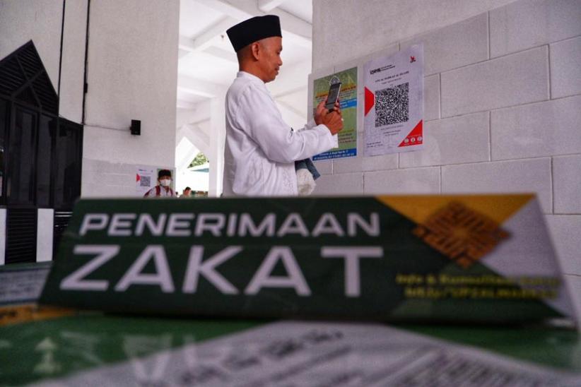  Masjid Al-Markaz Makassar Mulai Terima Zakat Fitrah - Bagian 3
