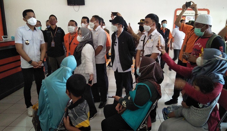  Warga KBB dapat BLT Minyak Goreng, Hengki Kurniawan Ingatkan Jangan Dipakai Macam-macam