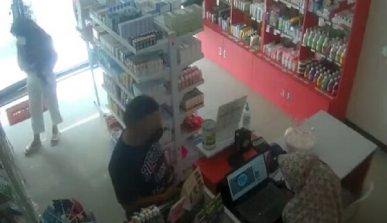 Viral, Pria Gempal Tipu Penjaga Toko di Cimahi Bermodus Tukar Uang Receh