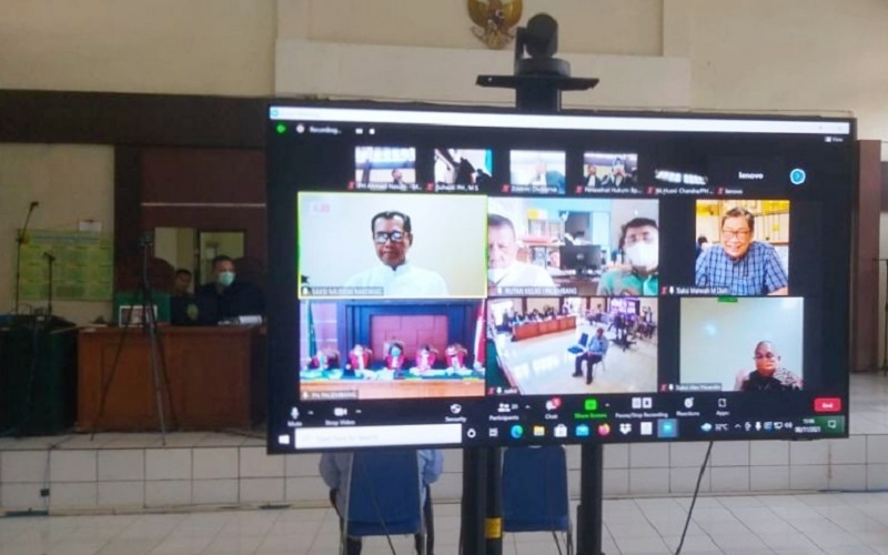 Hakim Ketua Kasus Korupsi yang Menjerat Alex Noerdin Diganti