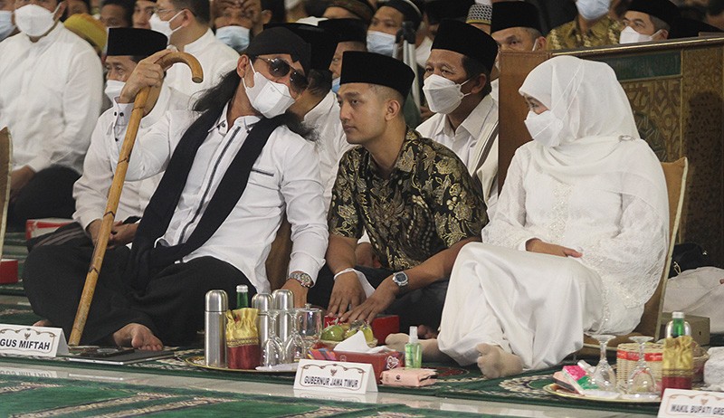 Suasana Peringatan Malam Nuzulul Quran di Masjid Al Akbar Surabaya - Bagian 2