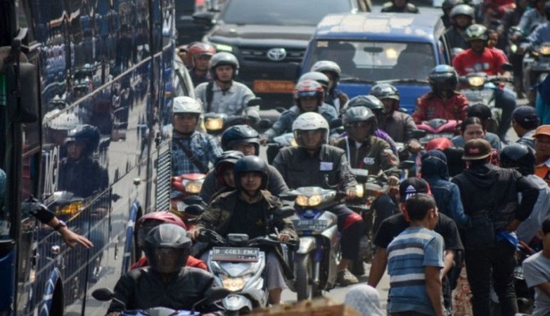 Puncak Arus Mudik Lebaran Diprediksi 29-30 April, di Jam Ini Lonjakan Kendaraan Terjadi