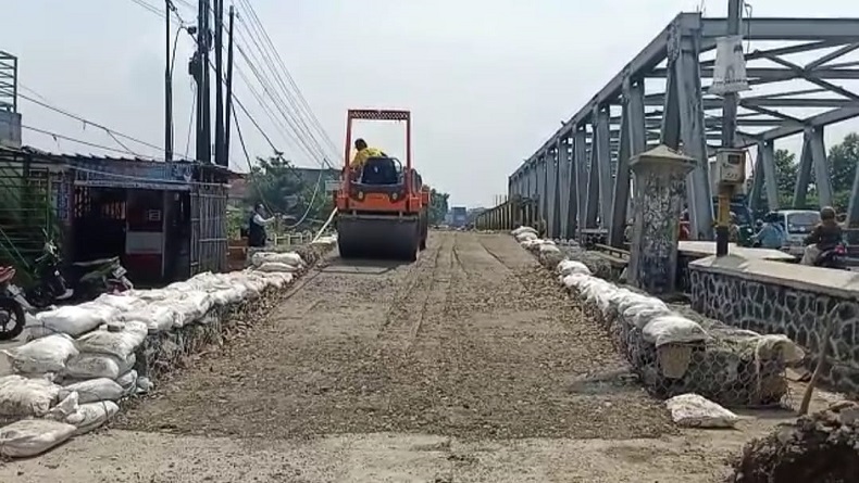 Belum Diperbaiki, Jembatan Citarum Dayeuhkolot Bandung Tidak Bisa Dipakai Pemudik