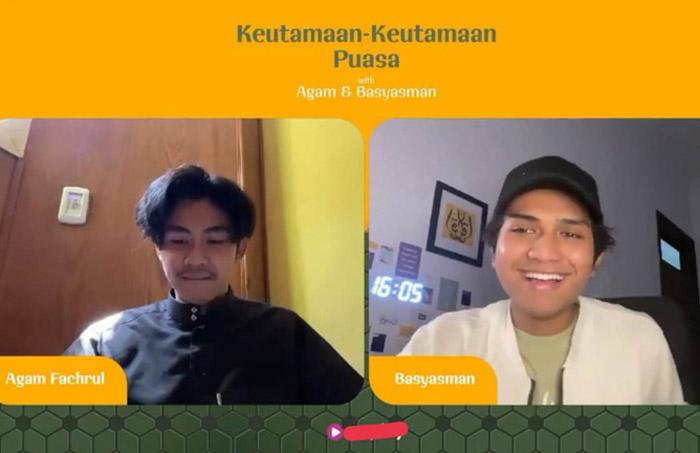 Aktif Berdakwah di Medsos, 2 Ustaz Muda Ajak Masyarakat Donasi Al Quran 
