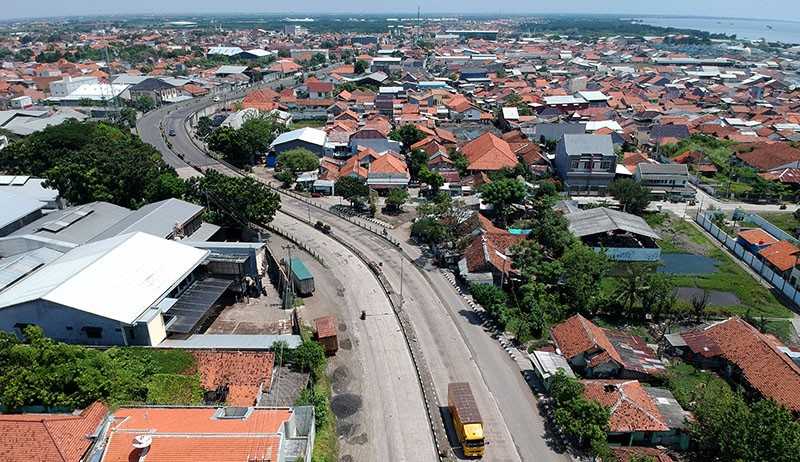 Jalan Lingkar Utara Siap Digunakan untuk Urai Kepadatan Arus Mudik Brebes-Tegal - Bagian 1
