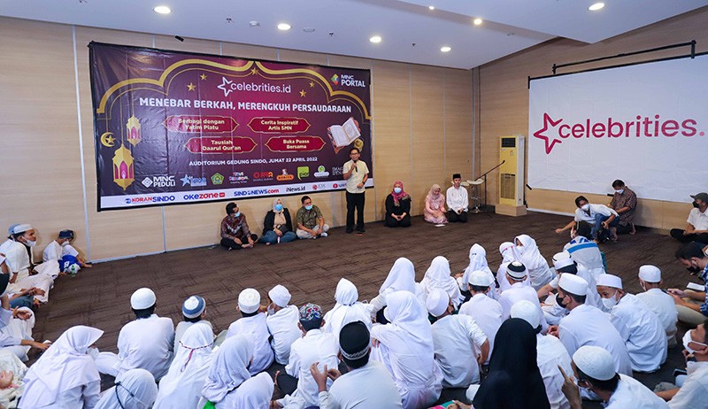 Celebrities.id-MNC Peduli Gelar Buka Puasa Bersama dan Santunan Anak Yatim - Bagian 1