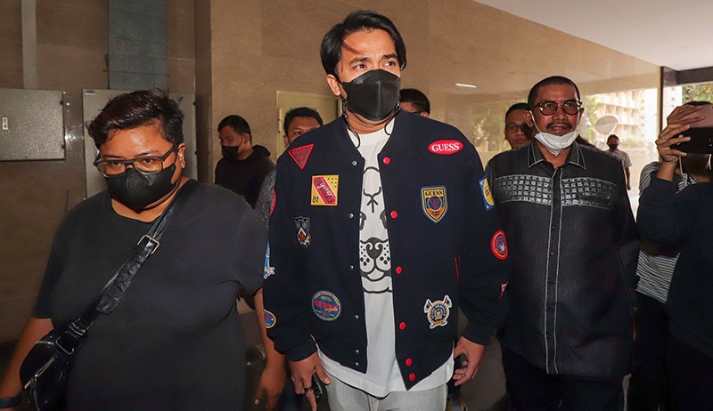 Giliran Billy Syahputra Diperiksa Bareskrim soal Kasus Robot Trading DNA Pro - Bagian 3