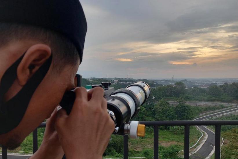 Tim Rukyatul Hilal UIN Walisongo Semarang Gelar Pengamatan Hilal 1 Syawal 1443 H - Bagian 3