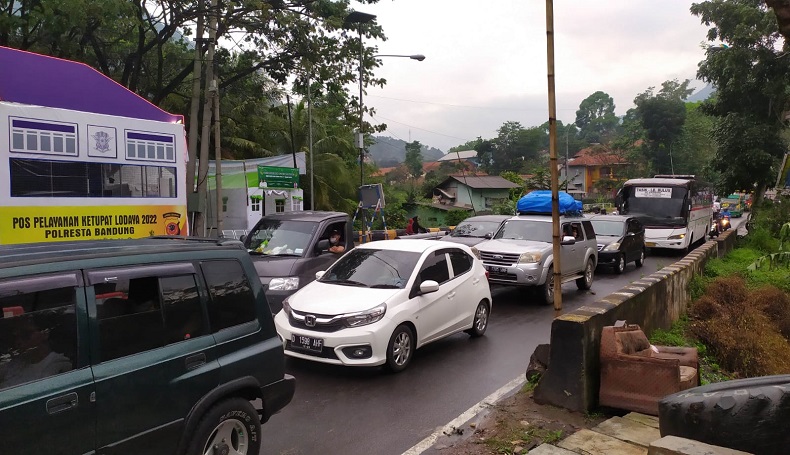 Jelang Mudik Lebaran, Jalur Cileunyi-Nagreg Bandung Dipastikan Bebas Hambatan