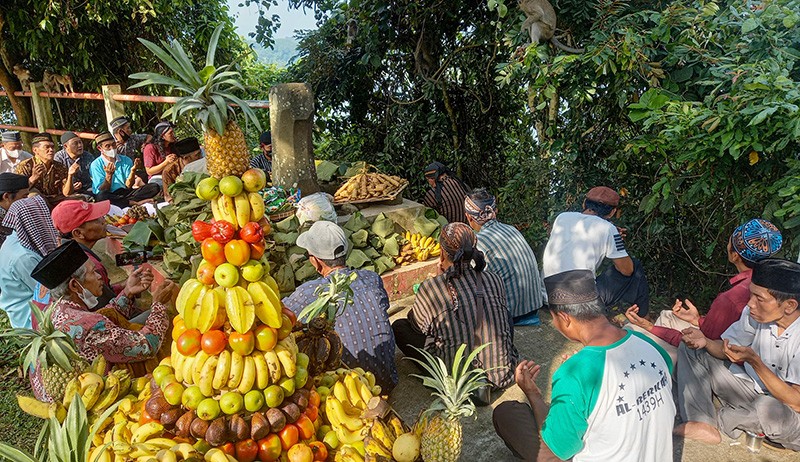 Tradisi Rewanda Warga Kampung Talun Kandri Gunungpati di Goa Kreo Semarang - Bagian 1
