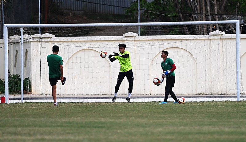 Timnas Indonesia Keluhkan Lapangan Latihan SEA Games Vietnam yang Buruk - Bagian 3