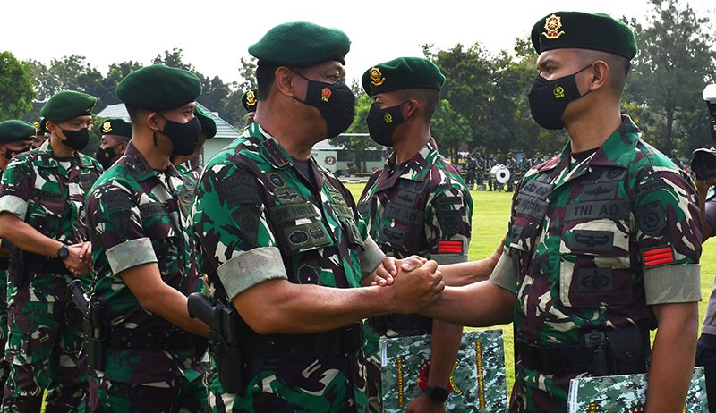 Momen 7 Prajurit TNI Naik Pangkat Luar Biasa usai Lumpuhkan 3 Teroris KKB Papua - Bagian 1