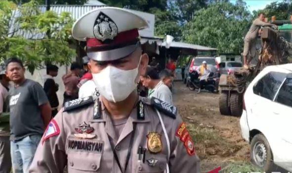 Minibus Masuk Jurang 20 Meter di Kepahiang, Sopir dan Penumpang Selamat