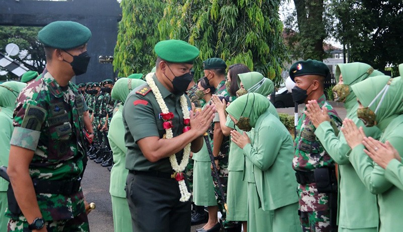 Pangdam IV Diponegoro Kunjungi Markas Prajurit Banteng Raiders - Bagian 3