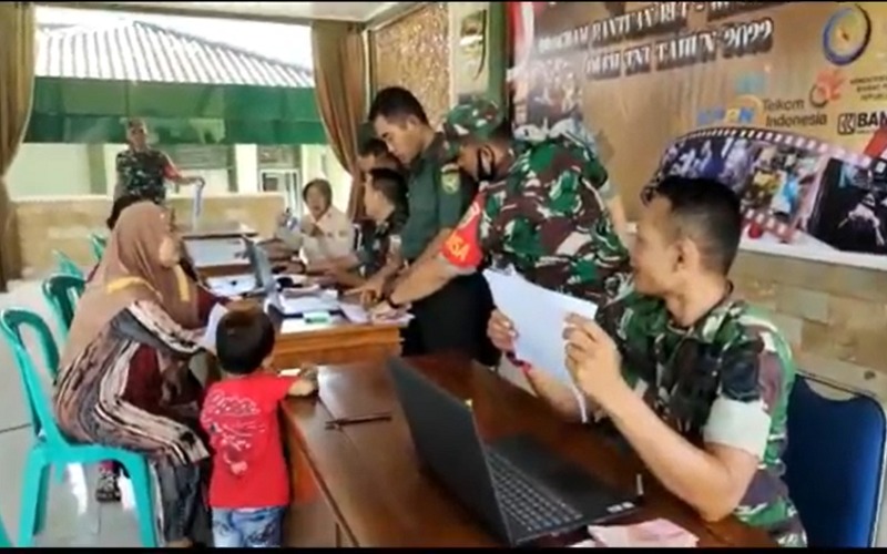10.000 Pedagang dan Nelayan di OKI Terima BLT Minyak Goreng
