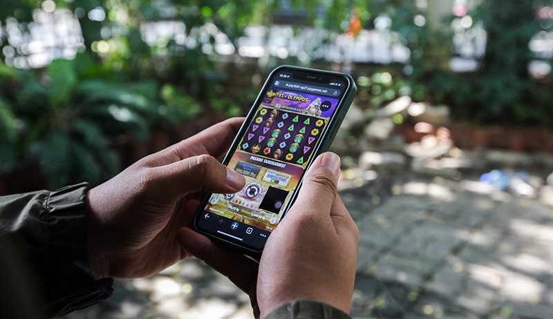 Pelaku Judi Online Siap-Siap Masuk Penjara 6 Tahun atau Denda Rp1 Miliar - Bagian 2
