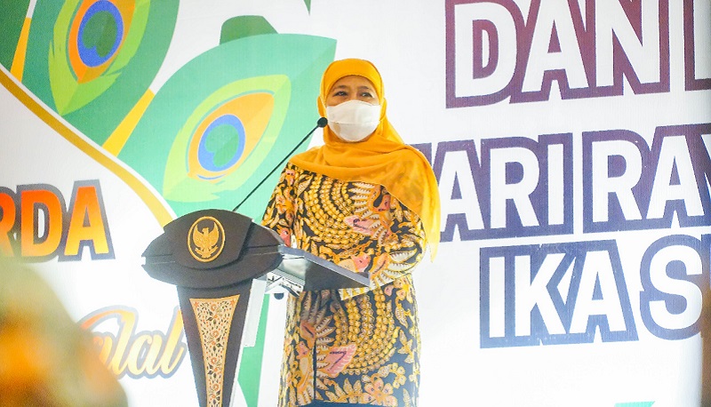 Cerita Gubernur Khofifah Bertemu Keluarga Harimau saat Mendaki Gunung Semeru