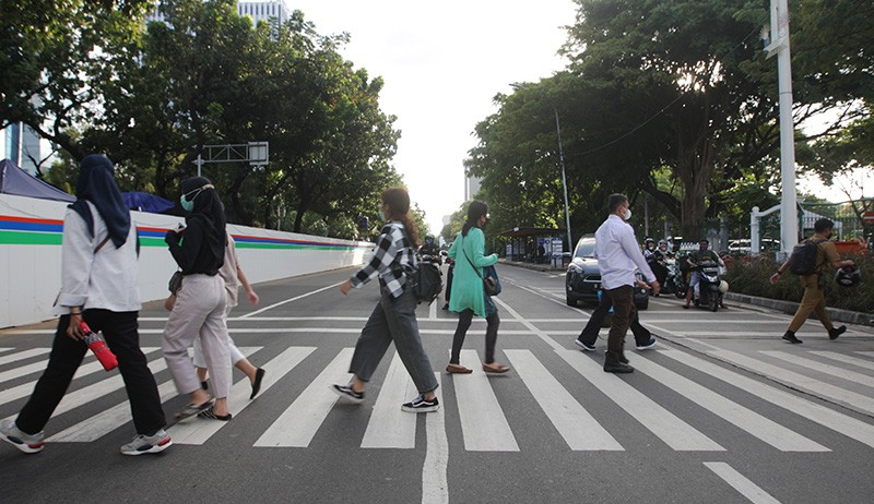 Jabodetabek PPKM Level 1, Pekerja Kembali WFO 100 Persen - Bagian 1
