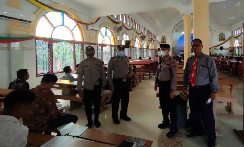 Polda Kalbar Jamin Keamanan Gereja selama Peringatan Isa Almasih