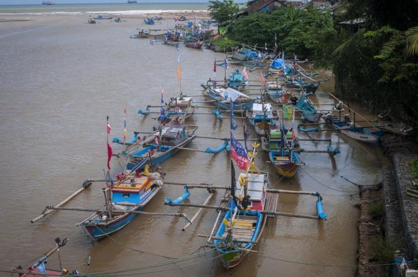 Nelayan di Banten Sudah Seminggu Tak Melaut Akibat Gelombang Tinggi - Bagian 1