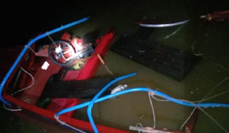 Speed Boat Tabrak Kapal Sembako di Inhil, 4 Orang Tewas