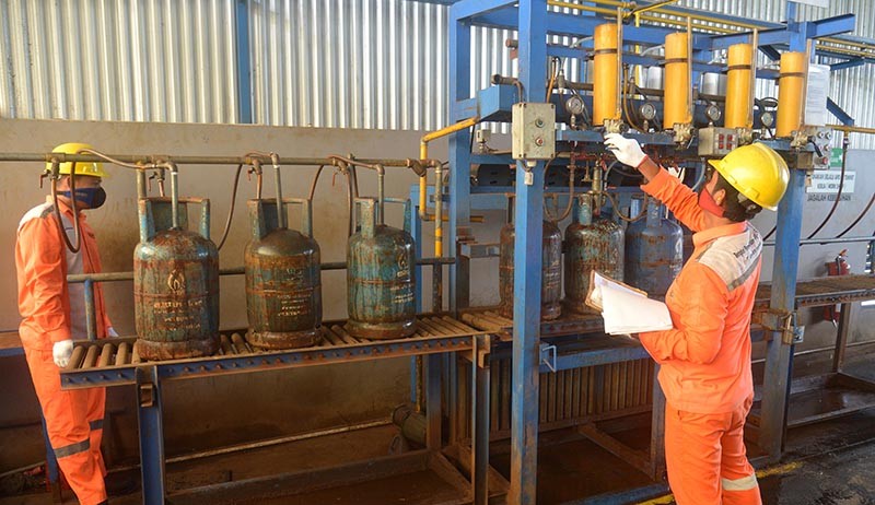 Begini Proses Perawatan Tabung Gas Elpiji 12 Kilogram - Bagian 3