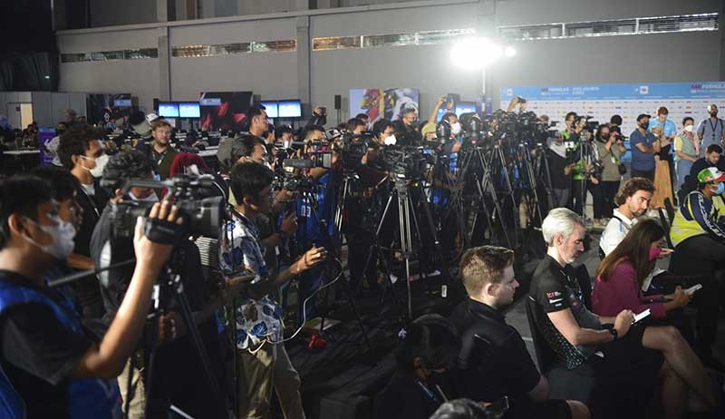 Formula E Jakarta Menjadi Pusat Perhatian, Media Asing Banyak yang Meliput - Bagian 5
