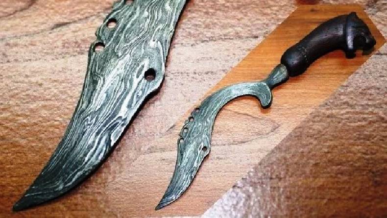 5 Senjata Tradisional Jawa Barat, Ada yang Unik Selain Kujang