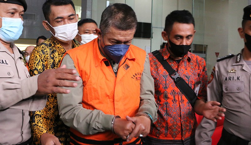 Kena OTT, Mantan Wali Kota Yogyakarta Haryadi Suyuti Ditahan KPK - Bagian 1