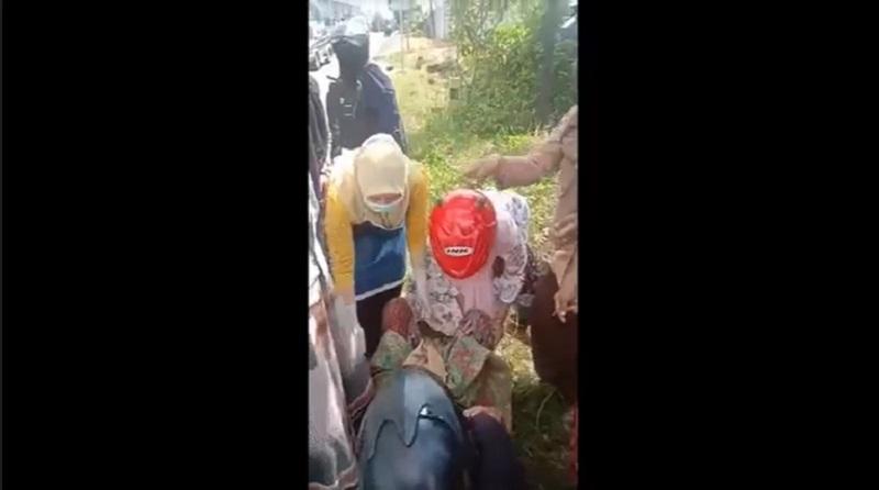 Viral Perempuan di Sampang Melahirkan di Pinggir Jalan 
