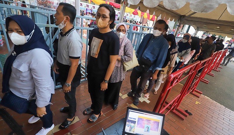 Antusiasme Pengunjung Datang ke Jakarta Fair 2022 setelah 2 Tahun Ditiadakan - Bagian 3