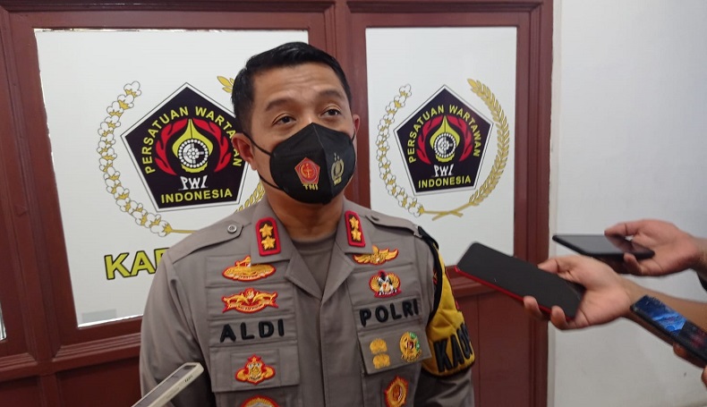Aldi Subartono Resmi Jabat Kapolres Cimahi, Maruly Pardede Pimpin Polres Sukabumi