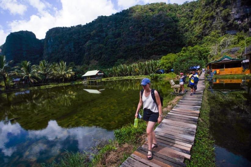 Bakal Jadi Warisan Dunia, Ini Potret Keindahan Geopark Maros-Pangkep - Bagian 1