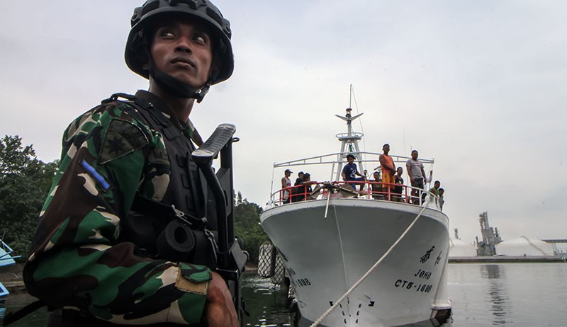 KRI Teuku Umar Amankan Kapal Ikan Asing Berbendara Taiwan di Perairan Aceh Utara - Bagian 1